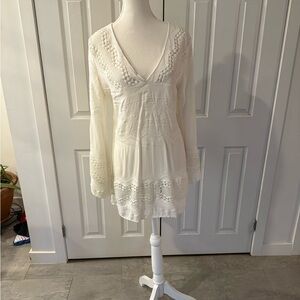 Elegant White Lace Tunic
